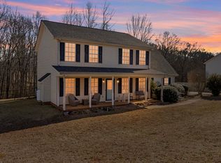 312 Red Fox Ln, Chesnee, SC 29323