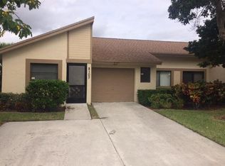 8107 Windgate Dr, Boca Raton, FL 33496