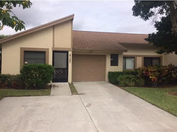 8107 Windgate Dr, Boca Raton, FL 33496