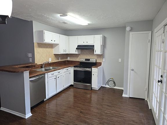 5th image of 23926 Silversmith Ln