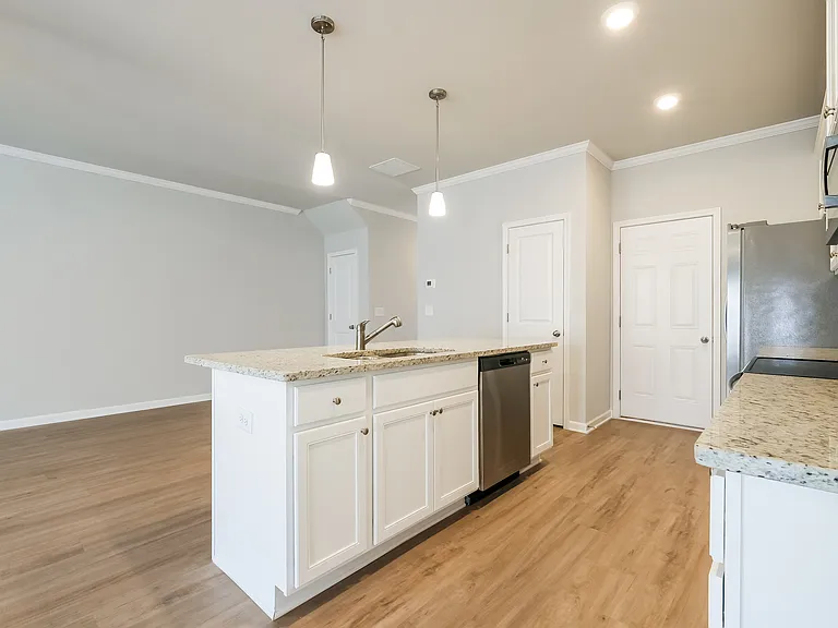 5350 Fox Den Rd — Photo 8