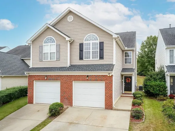 5272 Eagle Trace Dr, Raleigh, NC 27604