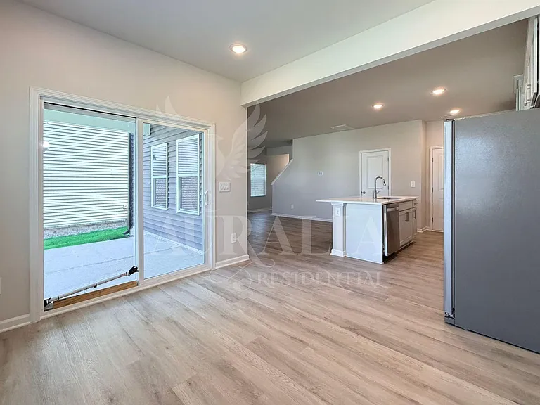 645 Red River Dr — Photo 11