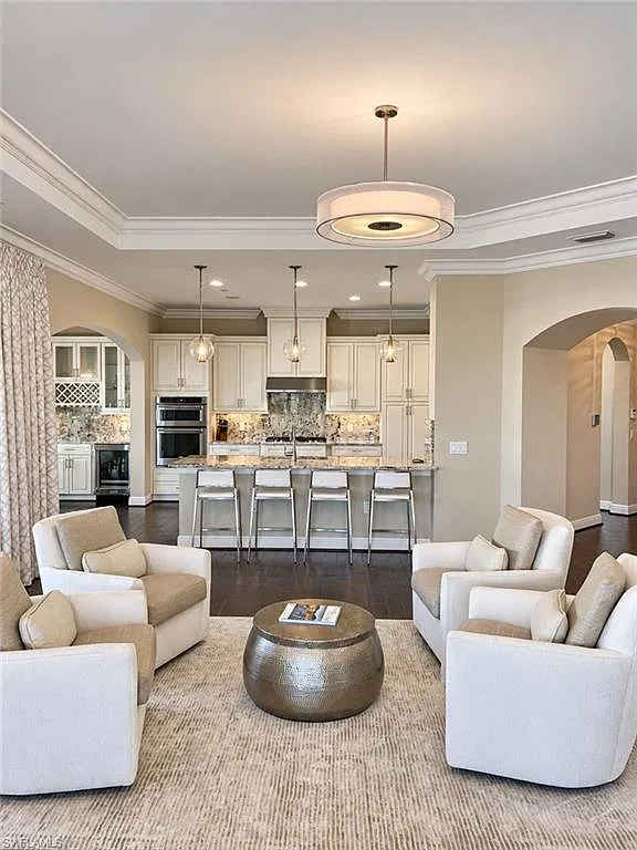 3 bed, 3.5 bath, 2930 sqft, $16,500 — Photo 1