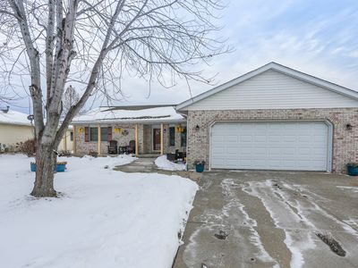550 Meadows Rd S, Bourbonnais, IL, 60914