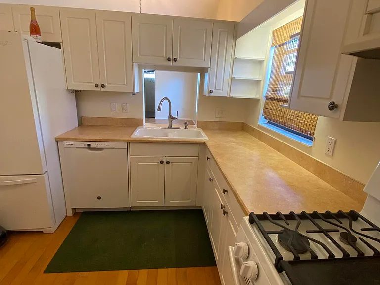 3694 Hardwood Ct — Photo 5