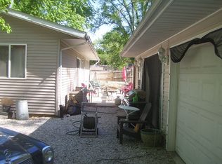 110 S McArthur Dr, North Pekin, IL 61554