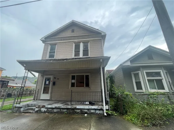 810 N 6th Ave, Steubenville, OH 43952