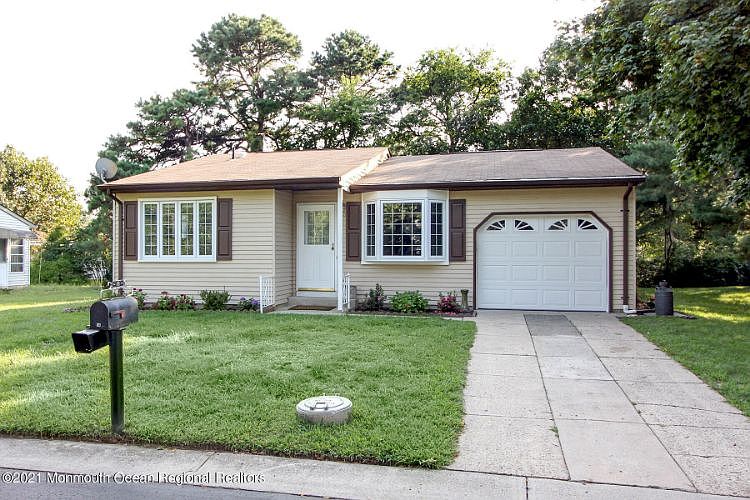 1st image of 18 Brentwood St #73