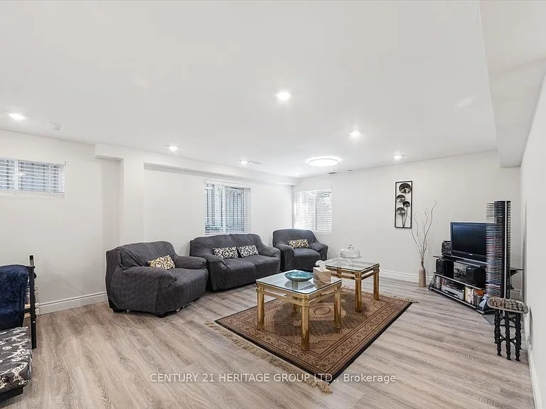 47 Stollar Blvd #BSMNT — Photo 3