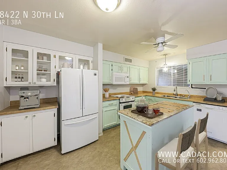 18422 N 30th Ln — Photo 12