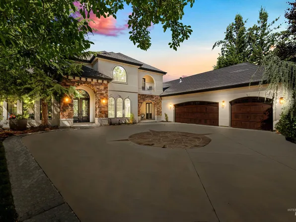 974 E Riversong Dr, Eagle, ID 83616