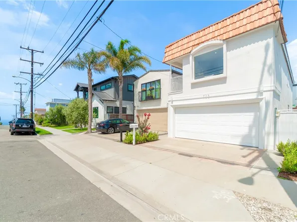 725 30th St, Hermosa Beach, CA 90254