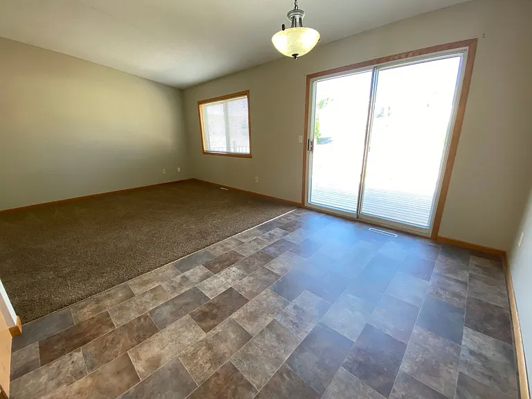 2917 Wheatland Dr S — Photo 6