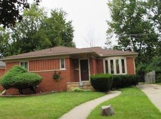21031 Kenosha Ave, Oak Park, MI 48237