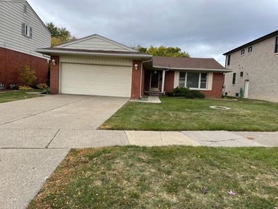 4700 Parkside Blvd, Allen Park, MI, 48101