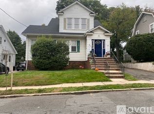 19 Fernwood Rd FLOOR 1, Maplewood, NJ 07040