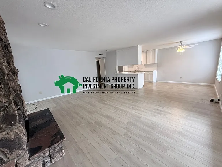 5422 Marconi Ave #5422 — Photo 12