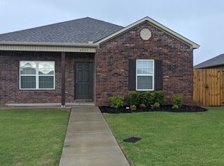 6511 SW Warrington Rd, Bentonville, AR 72713