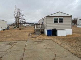 901 Dan Dr, Dickinson, ND 58601