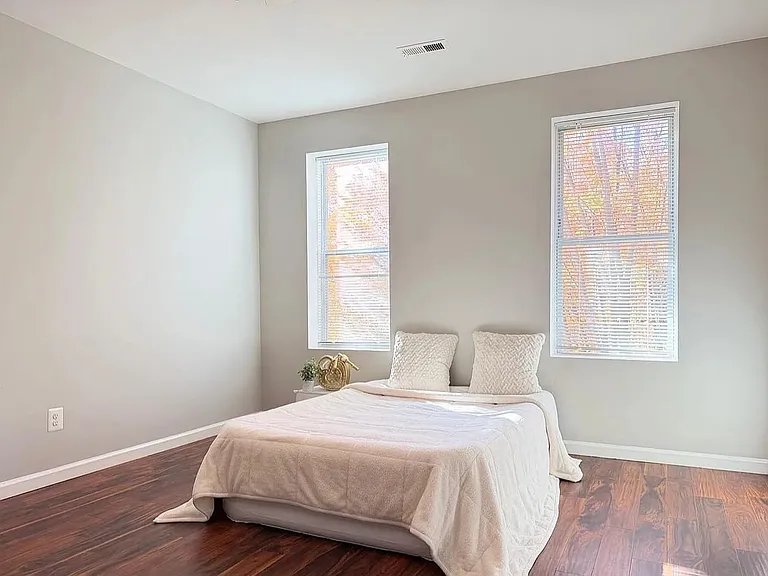 503 N Lakewood Ave #2 — Photo 9