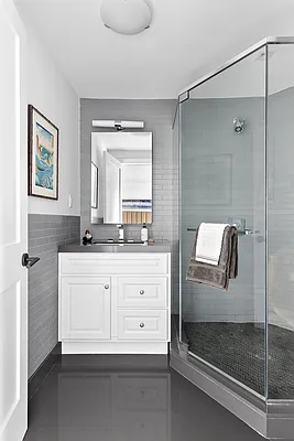 Sold by Compass | media 10