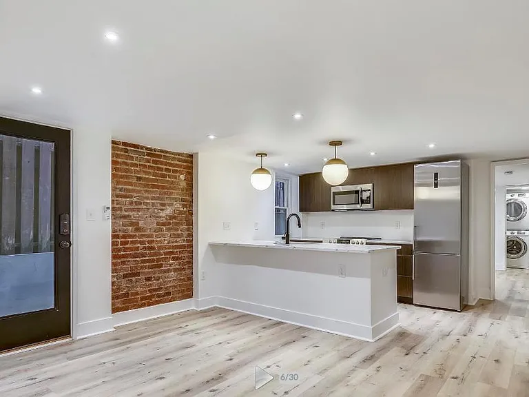 1855 Mintwood Pl NW #4 — Photo 2