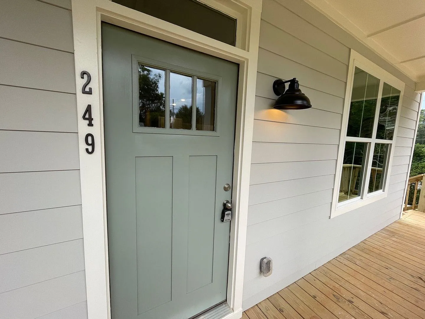Pre-Leasing For August 5th 2027! — Photo 2