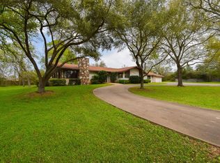 1514 Highway 159 W, Bellville, TX 77418