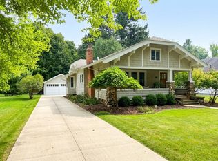 628 N Kalamazoo Ave, Marshall, MI 49068