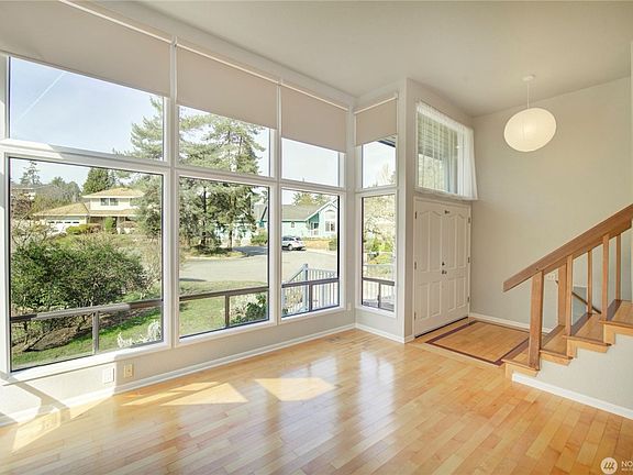 3rd image of 17355 NE 17th Pl