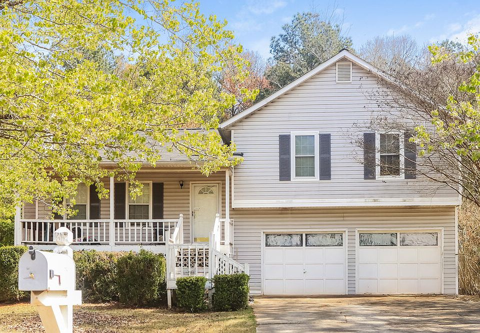 1st image of 105 Deering Dr