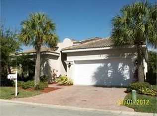 171 Glen Eagle Cir, Naples, FL 34104