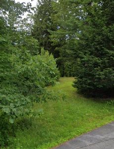27 Crest Avenue, Lisbon, ME, 04250