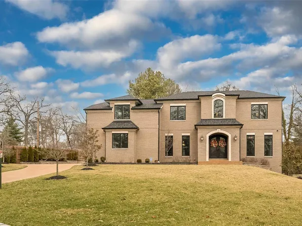 1 Tuscany Park, Saint Louis, MO 63105