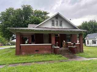 101 NE 4th St, England, AR 72046