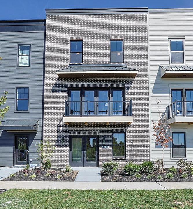 1st image of 4232 Parkview Dr #3B