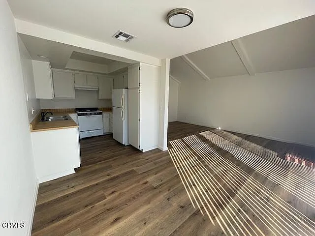 4950 Catamaran St — Photo 1