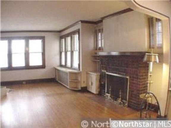 4th image of 725 Hawthorne Ave E