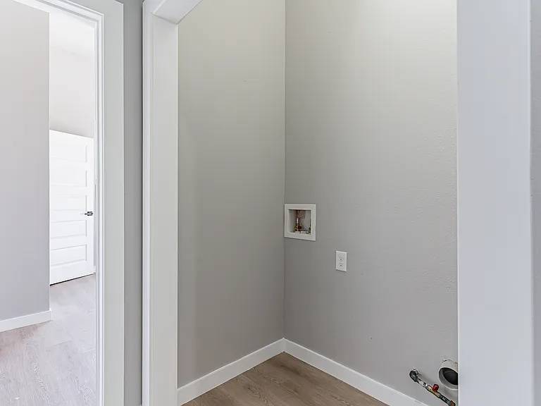 215 Delmar St #2 — Photo 7