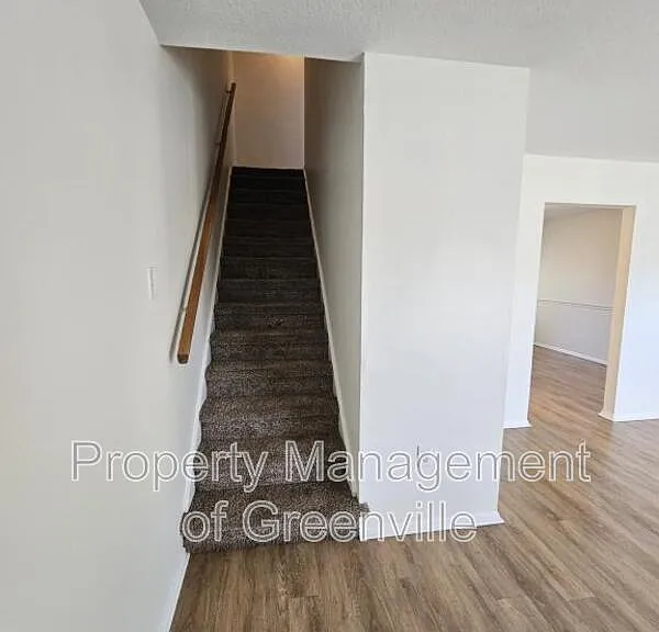6526 White Horse Rd #17F — Photo 6
