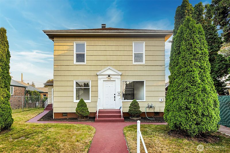 3rd image of 758 S 39th Street