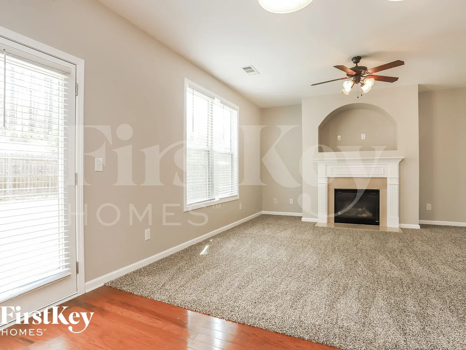 4 bed, 3.0 bath, 2339 sqft, $3,070 — Photo 4