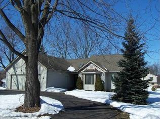 6110 Van Syckle Ave, Waterford, MI 48329