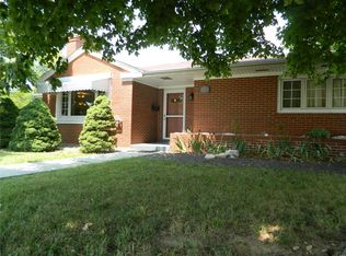 906 W Saint Joseph St, Perryville, MO 63775