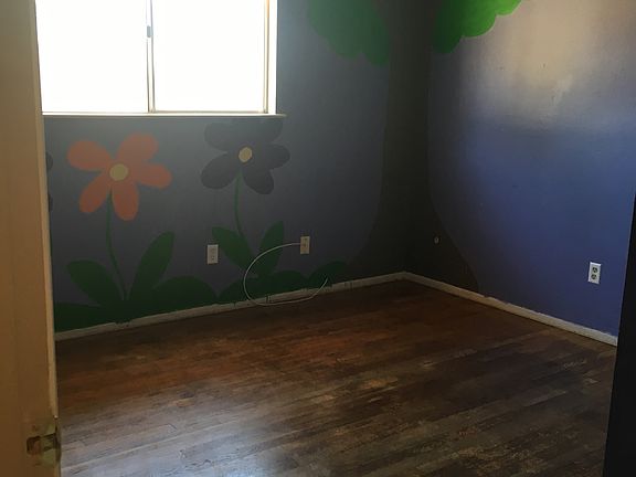 4th image of 1525 W Cambridge Ave