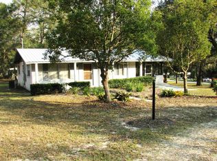 134 Kyte Rd, San Mateo, FL 32187