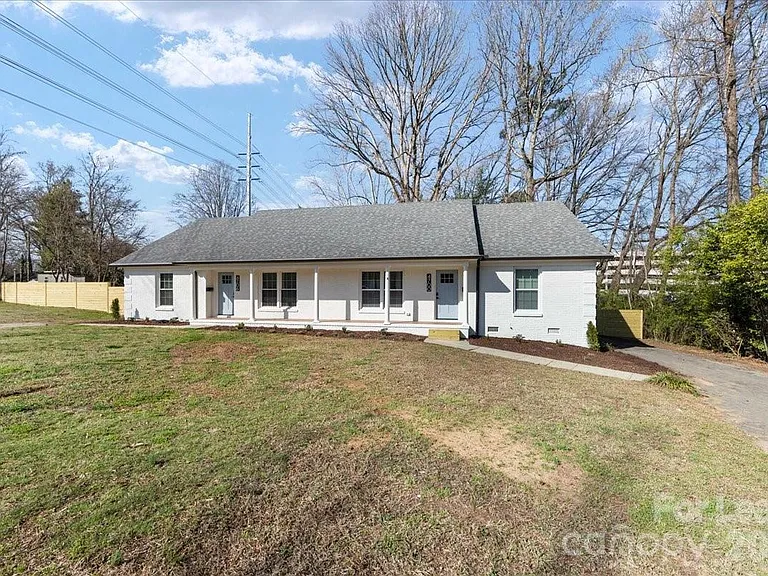 4700 Walden Ct — Photo 30