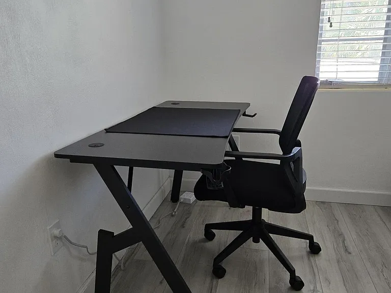 110 Ponce De Leon Blvd #BDRM5 — Photo 6