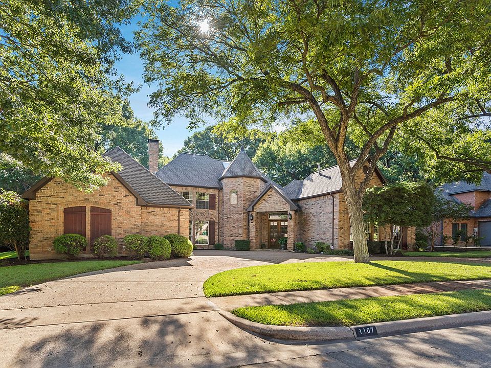 1st image of 1107 Shady Oaks Cir